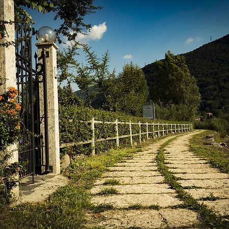 Albergo La Romanella Spinone Al Lago Exterior foto