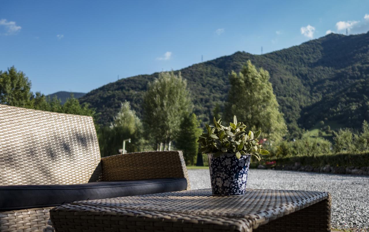 Albergo La Romanella Spinone Al Lago Exterior foto